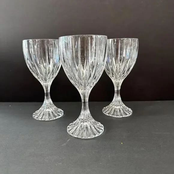 (3) Mikasa Crystal Park Lane Water Wine Glasses Goblets Stems 6 3/4” T - Picture 1 of 4